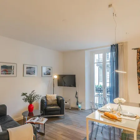 Residenza Art Design In * Como