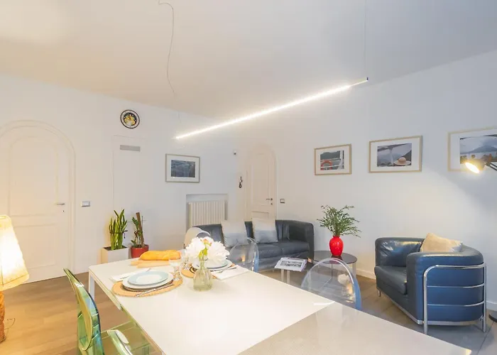 Residenza Art Design In By Rent Lägenhet